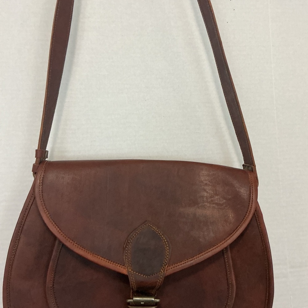 Elegant Brown Leather Shoulder Bag or Across the Body, Satchel
